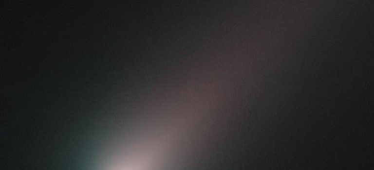 Kometa C/2012 S1 ISON. Foto: NASA/Hubble.